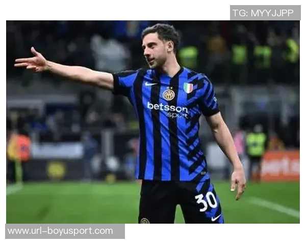 国米密切关注萨索洛中卫穆哈雷莫维奇尤文享有50转会分成